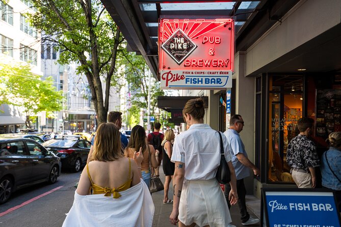 Downtown Food Tour with Drinks - MARKET Seafood Eatery: Seafood, Cocktails, and a Museum-Linked Exhibit