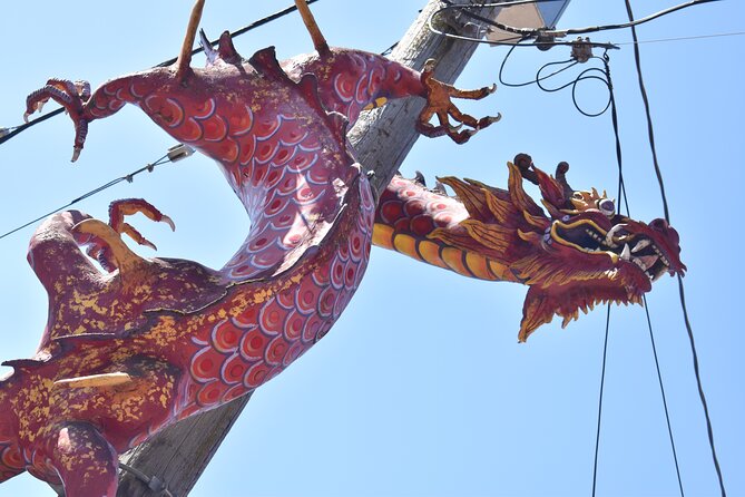 Eat Around the World Seattle Food Tour - History You Can See: Gates, Rail Lines, and Japantown Echoes
