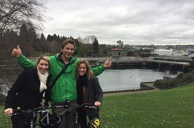 Emerald City Bicycle Tour - Burke-Gilman and Magnolia back to the waterfront: keep the momentum