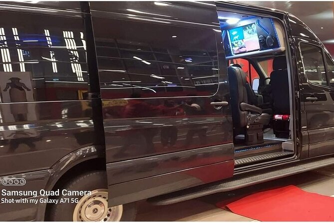 Enjoy Woodinville Winery area by Chauffeured Private Vehicle - Key Things That Make This Chauffeured Woodinville Ride Worth Considering