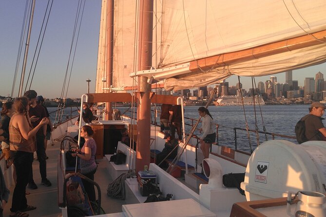 Evening Colors Sunset Sail Tour in Seattle - Timing reality check: why some of the cruise is setup time
