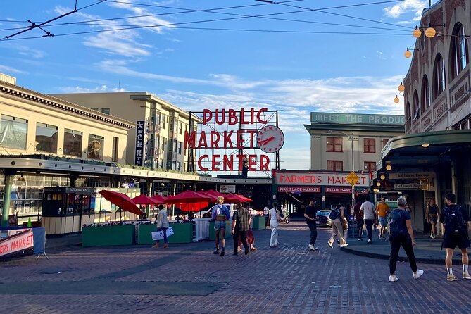 Food Tasting & Arts Tour of Pike Place Market - Wandering Shops and Galleries While Buskers Play