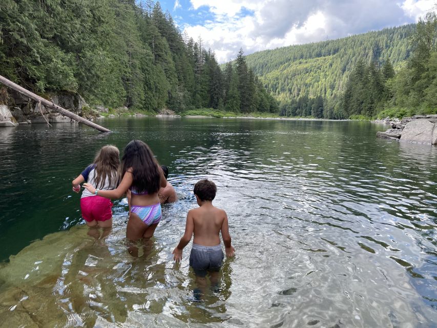 From Seattle/Kirkland/Bellevue: Leavenworth Exclusive Tour - Photo stops that feel planned, not random