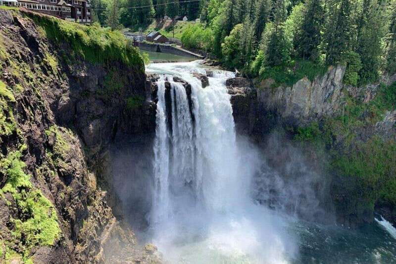 From Seattle: Pacific Northwest Waterfalls & Hiking Tour - Key highlights worth planning around