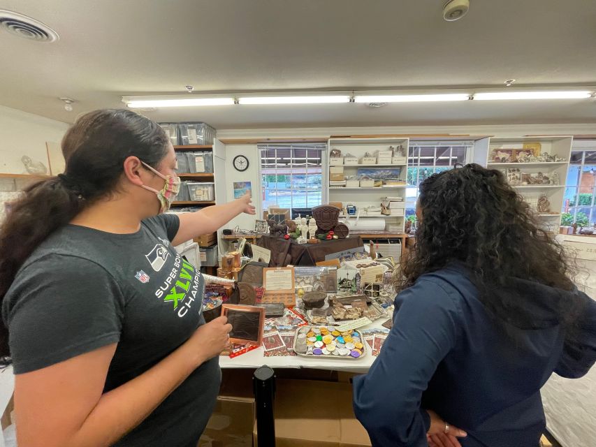 From Seattle: Snoqualmie Falls and Wineries Tour w/ Transfer - The return drive: Lake Washington views, Juanita Beach Park photos, and surprise Seattle energy