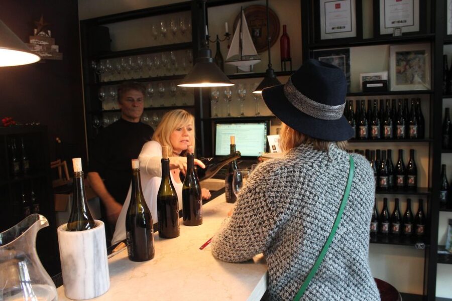 From Seattle: Snoqualmie Falls & Woodinville Wine Tasting - Key things worth paying attention to