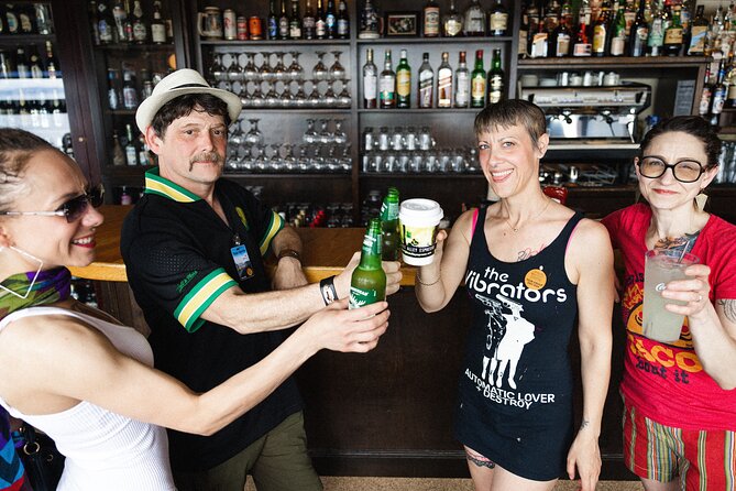 Happy Hour Tour of Pike Place Market - Why this Pike Place Market happy hour works at 5:00 pm