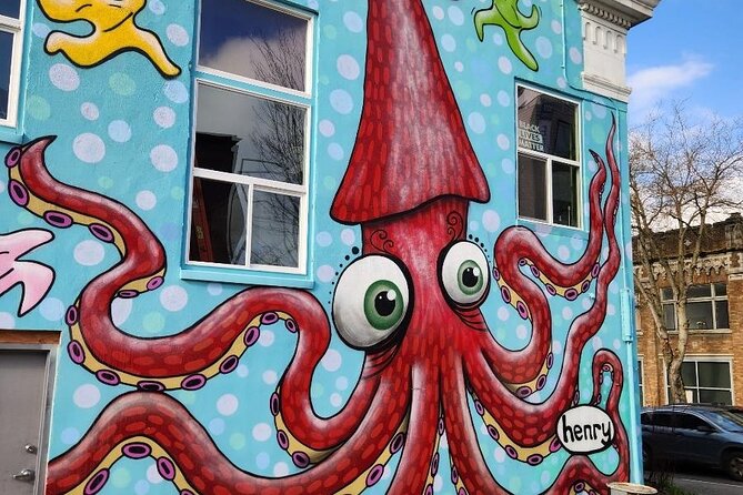 Henry Art Tours-Come See the Fun Side of Seattle Art/Pubs/History - Meeting at 325 5th Ave N, then settling in for a comfortable ride
