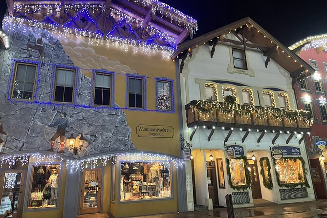 Leavenworth Christmas Lights Tour from Seattle - The return drive, Skykomish River stop, and the end-of-day reset
