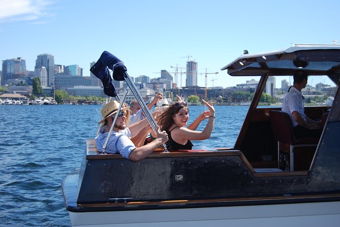 One-Hour Private Seattle Sightseeing Cruise - BYOB! - Why Lake Union works better than a quick bus stop