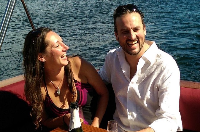 One Hour Social Sightseeing Cruise - BYOB! - Who this cruise fits best