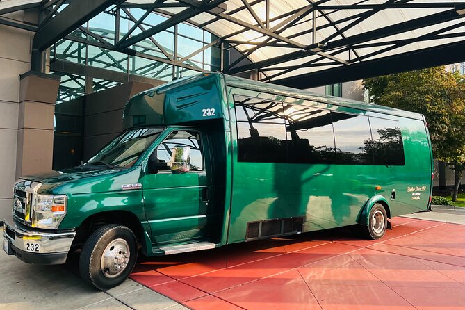 One-Way Transfer: SeaTac Airport Hotels to Seattle Piers 66 & 91 - Seattle to Cruise Piers 66 and 91, the shuttle version of stress control