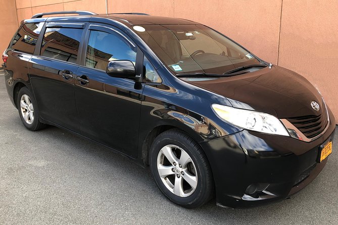 Private Arrival Transfer from Seattle Tacoma Airport SEA - Sedan vs Minivan and the Luggage Limits That Matter