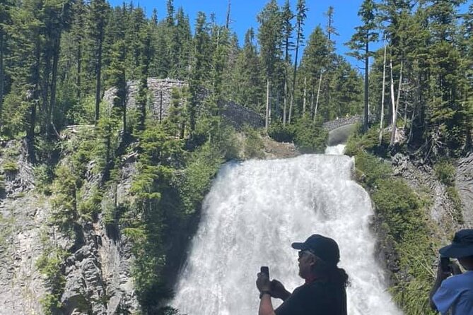 Private Mt Rainier National Park Tour in SUV - The Morning Plan: Outdoor Breakfast and Park Entrance Timing
