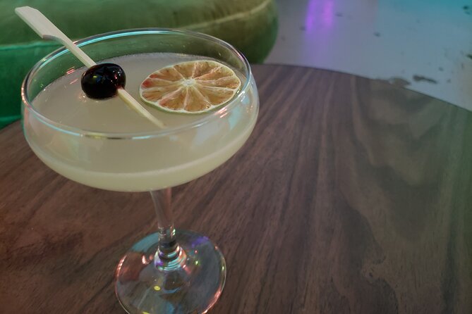 Private Seattle Cocktail Tour - Drinks, pace, and what to do so it feels fun, not stressful