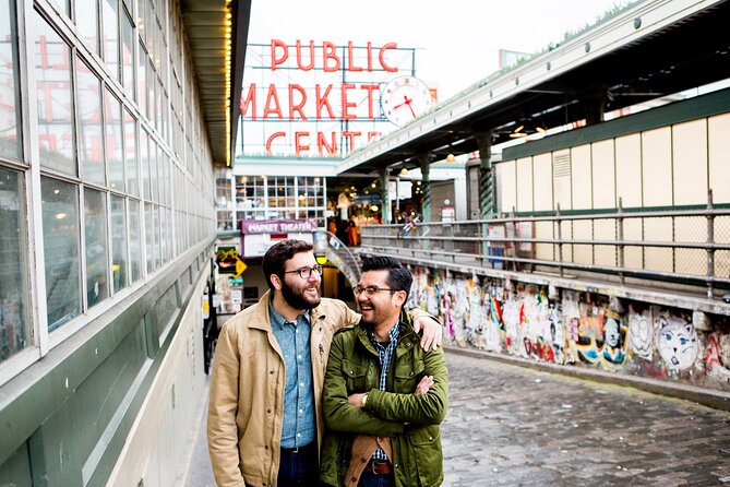 Private Vacation Photography Session with Photographer in Seattle - Your route can add Kerry Park, Post Alley, and Discovery Park