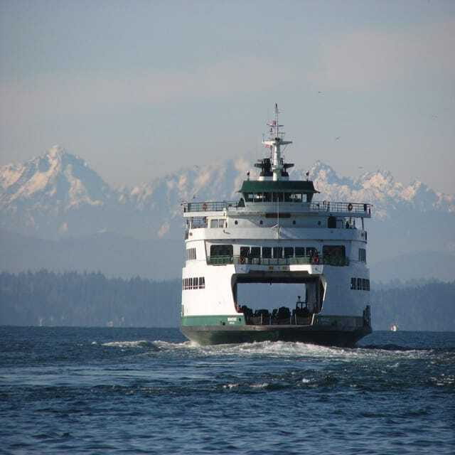Seattle: Bainbridge Island E-Bike Tour - Island free time, then the scenic return to Seattle