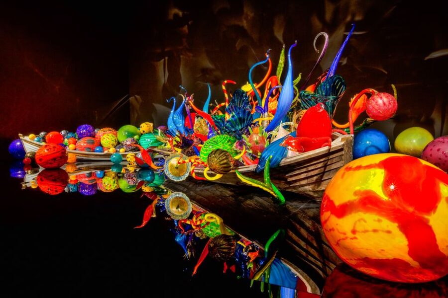 Seattle: Chihuly Garden and Glass Entry Ticket - Gallery Talks and Live Glass Demonstrations