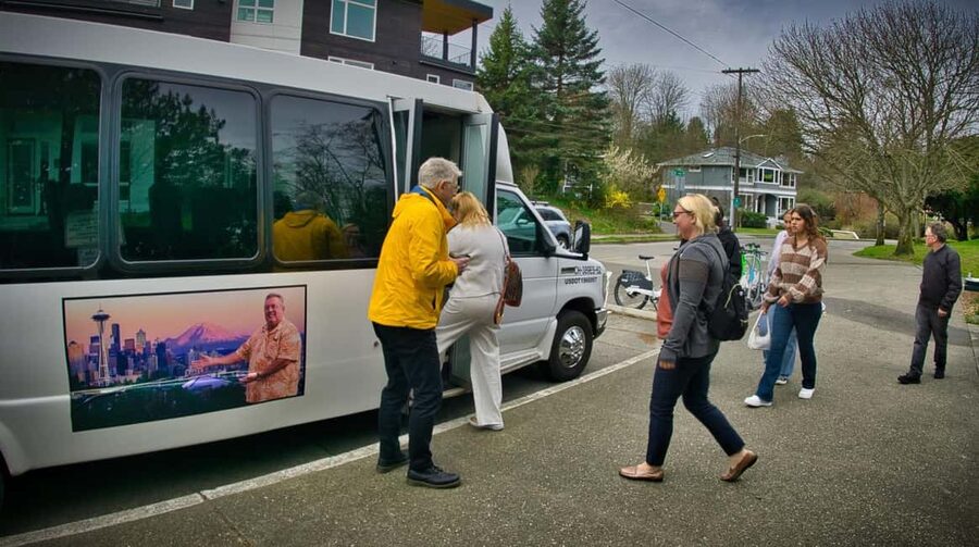 Seattle: City Highlights Tour - Ballard Locks and the salmon ladder, the signature Seattle scene
