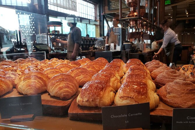 Seattle Coffee Tour: Capitol Hill Cafes, Tastings & Local Stories - Why the guides make or break this tour