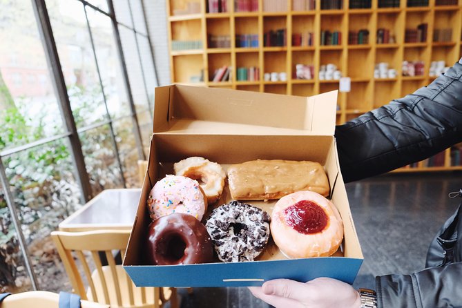 Seattle Delicious Donut Adventure & Walking Food Tour - Stop 4: Dahlia Bakery for a slower, sweeter moment