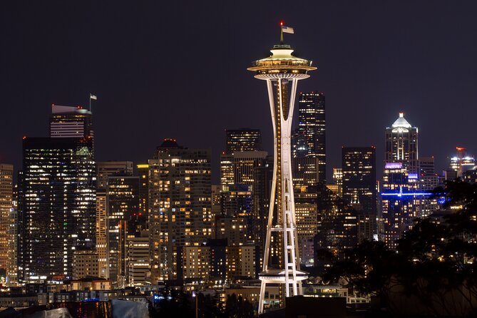 Seattle Enchanting Night Tour with Space Needle and Skywheel - Pickup at 7:00 pm, Small Group Pace, and What That Means for You