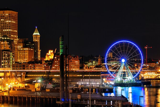 Seattle Enchanting Night Tour with Space Needle and Skywheel - Stop 2: Kerry Park for Skyline Photos (30 Minutes, Ticket Free)