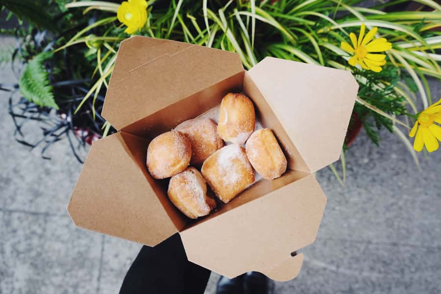 Seattle: Guided Delicious Donut Tour with Tastings - Stop One: Top Pot Doughnuts as a First Bite
