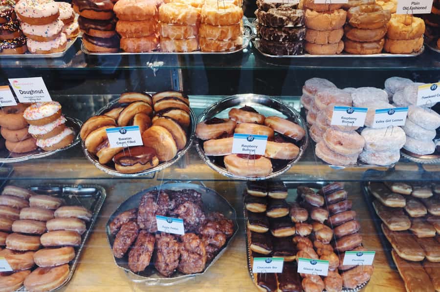 Seattle: Guided Delicious Donut Tour with Tastings - Four Tastings, Classic Flavors, and a Serious Donut Brain