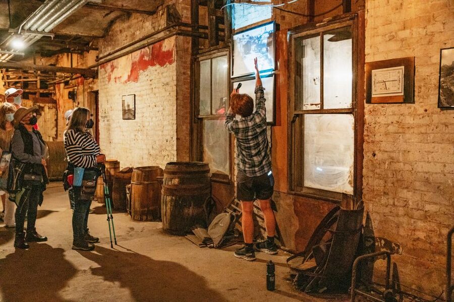 Seattle: Guided Underground Walking Tour - The Descent and First Stops: What You Learn Before the Fire