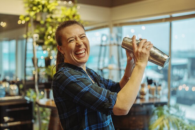 Seattle Hands On Cocktail Class - What You Really Do in This 90-Minute Cocktail Workshop