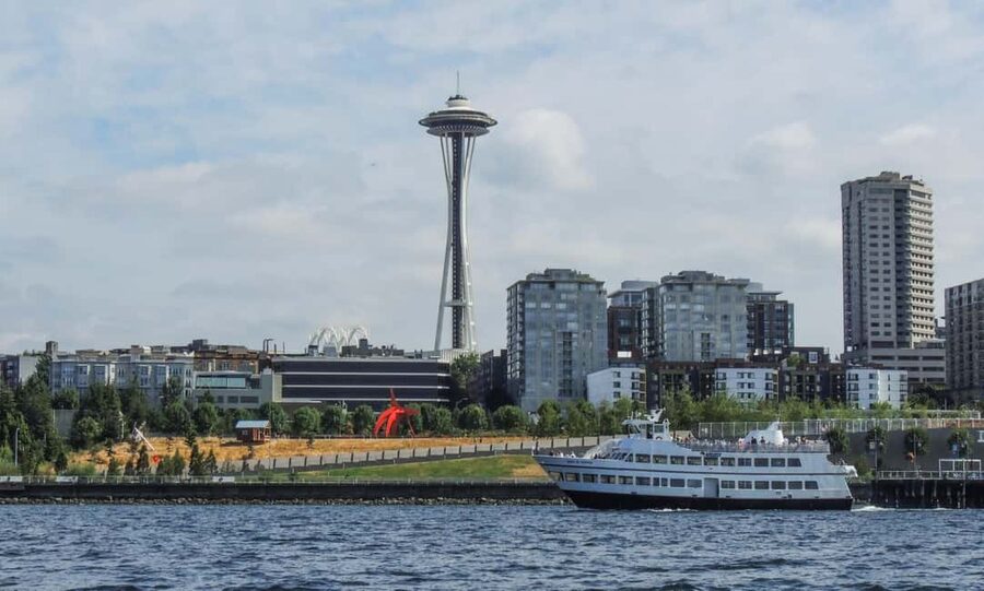 Seattle: Harbor Cruise with Local Guide - T-Mobile Park and Smith Tower: downtown icons from a moving map