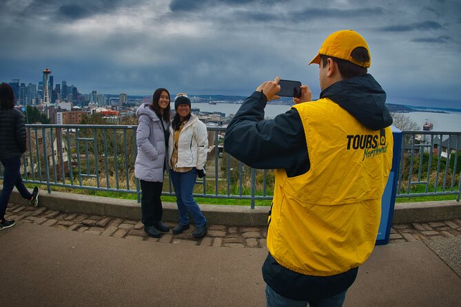 Seattle Land and Sea Tour Experience - Starbucks World Headquarters Reserve: coffee, design, and SoDo vibes
