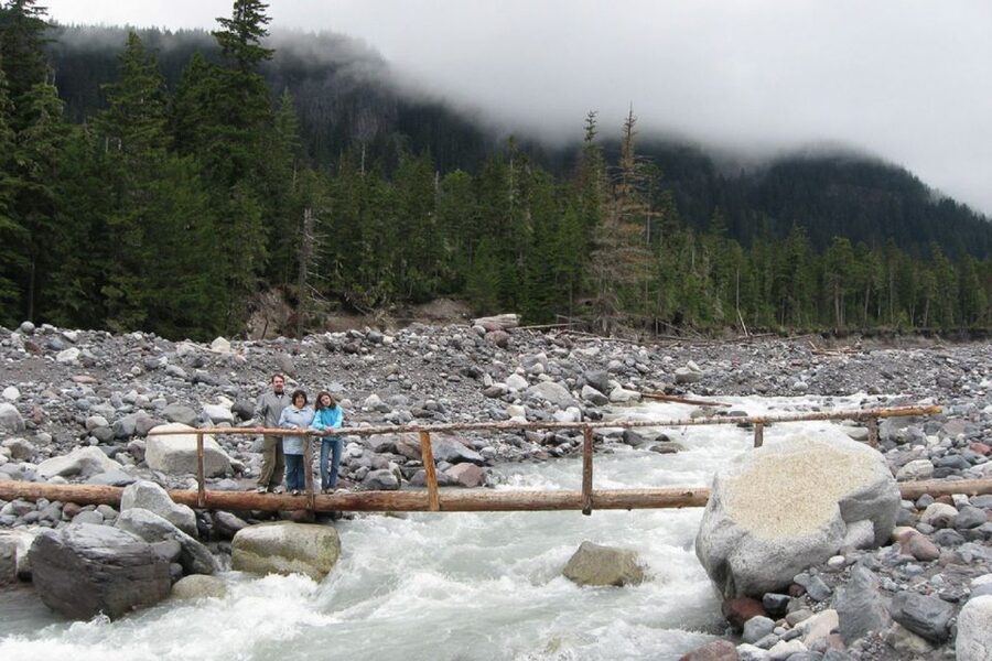 Seattle: Mount Rainier Park All-Inclusive Small Group Tour - Waterfalls, River Valleys, and How the Glacier Story Connects