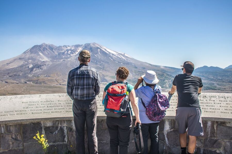 Seattle: Mt. St. Helens National Monument Small Group Tour - What to bring, how to dress, and how to avoid common day-trip friction