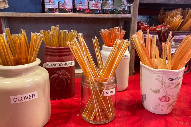 Seattle Pike Market Food Tour with 8 Authentic & Local Tastings - Weather, Crowd Flow, and Why the Tour May Adjust