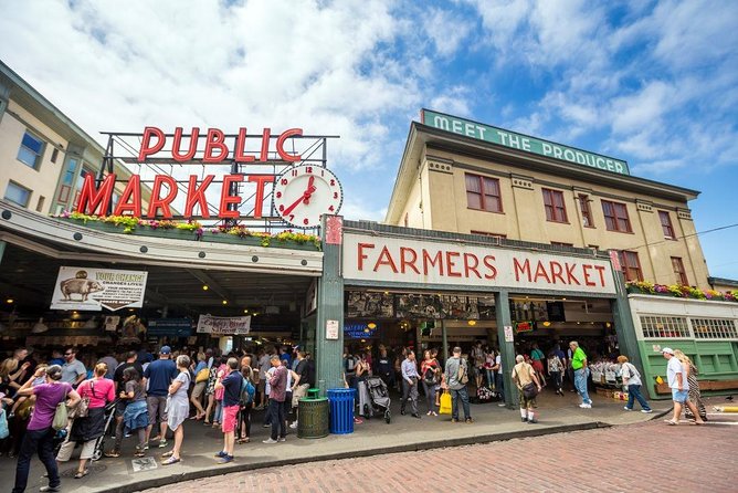Seattle Post-Cruise Tour Package - Amazon Spheres and the Space Needle area: Seattle’s modern face