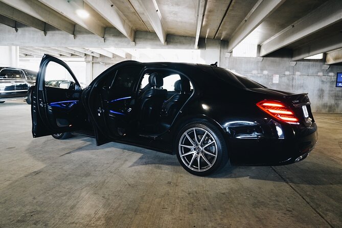 Seattle Roundtrip Chauffeur Driven Airport Transfer - Price and value: is $150 per person a smart choice?