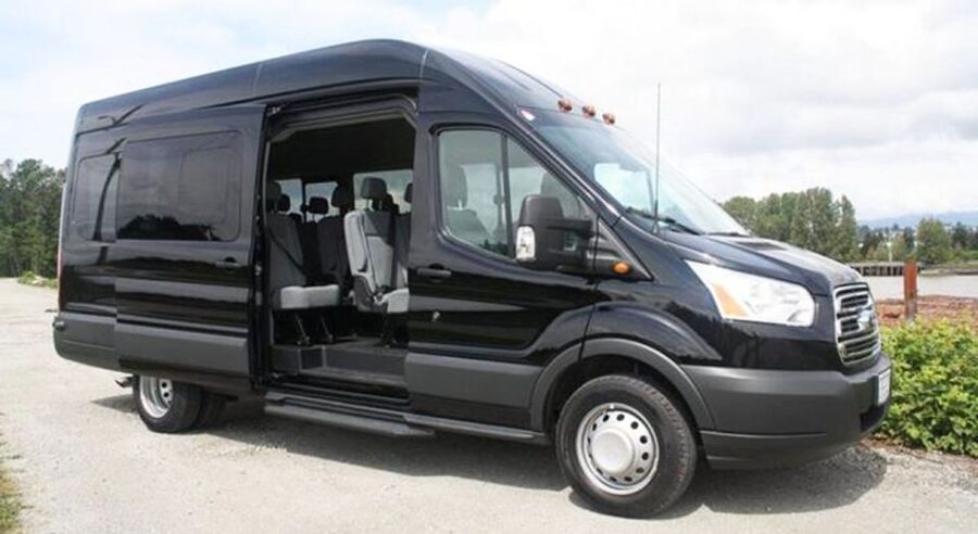 Seattle: SEA Airport Private Transfer to Seattle City|Hotels - From SEA to Your Hotel, Without the Parking Lot Chaos
