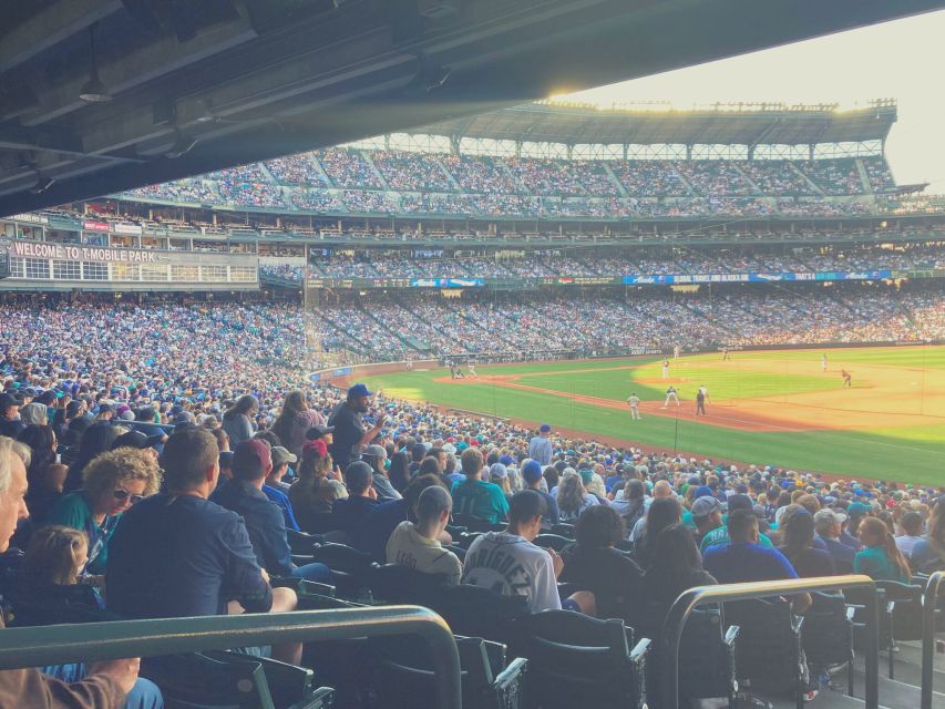 Seattle: Seattle Mariners Baseball Game at T-Mobile Park - Matchday Energy: Concessions, Entertainment, and the Crowd’s Role