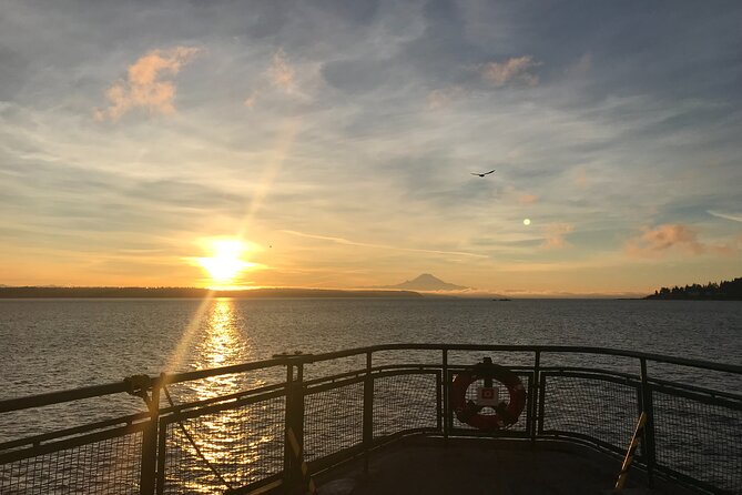 Seattle: Summer Views Cruise - Deck Comfort, Seating, and Getting the Breeze