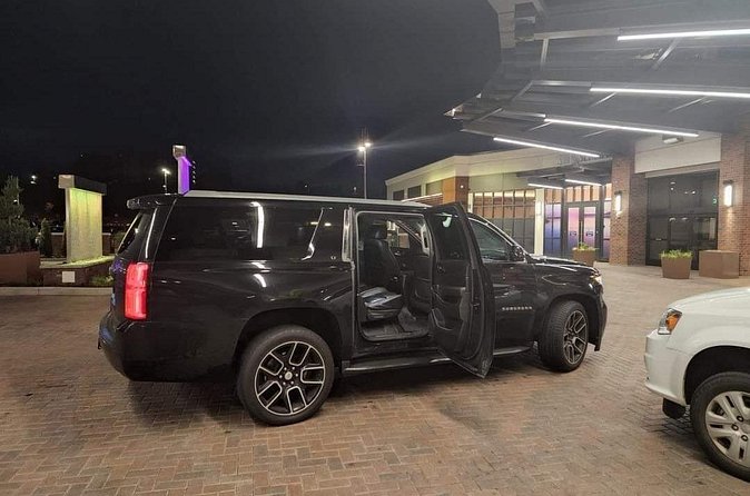 SEATTLE TACOMA INTERNATIONAL AIRPORT TRANSPORTATION 1-15passenger - Private Transfer for Your Group: No Sharing, No Waiting Around