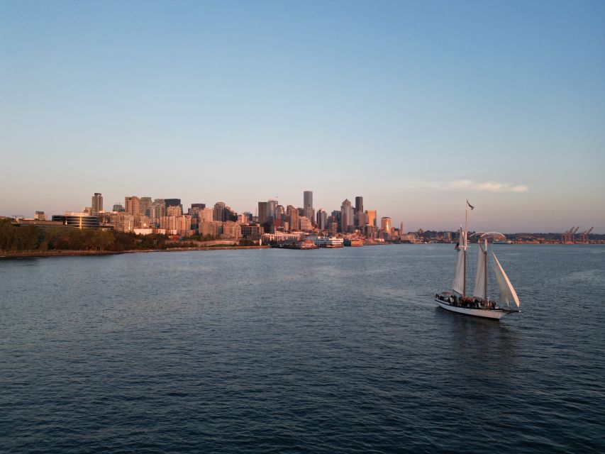 Seattle: Tall Ship Harbor Cruise - Drinks, snacks, and what onboard comfort really means
