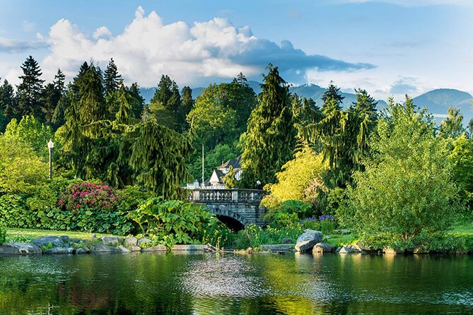 Seattle to Vancouver Urban and Scenic Day Trip - Key highlights you can actually plan around