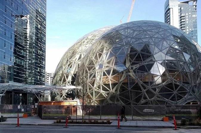 Show Me Seattle On Foot Downtown Walking Tour - Stop 5: Amazon Spheres and the Biospheres Moment