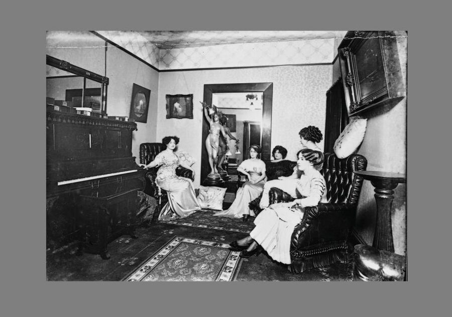 Six Women - A Historical Walking Tour - The Six Women Stops: Native Princess to Mayor