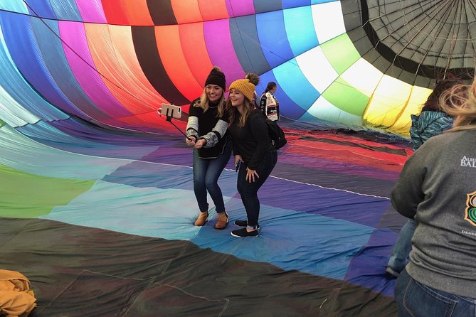 Sky bound Adventures Snohomish Sunrise Hot Air Balloon Ride - The Balloon Moment: More Than an Hour Aloft Over the Valley