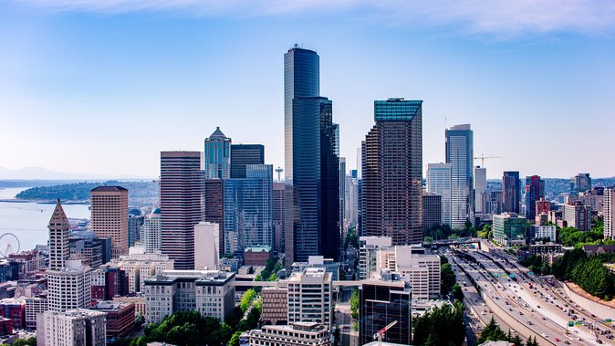 Sky View Observatory at the Columbia Center Admission Tickets - Wall murals and Plan Your Own Tour: turning scenery into real understanding