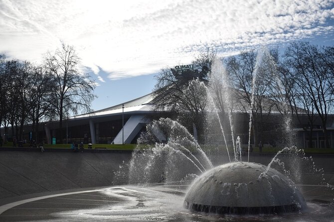 Space Needle & Seattle Center Small Group Private Walking Tour - Price and value: what you’re really paying for at $161.50 per person