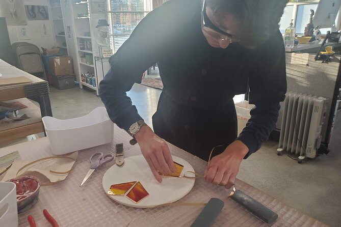 Stained Glass Magic Class in Everett - The Instructor Style and Why It Feels Low-Stress
